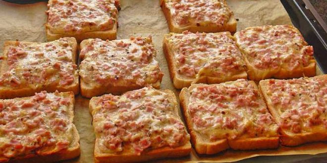 Pizzatoast in wenigen Minuten fertig, knusprig gebacken